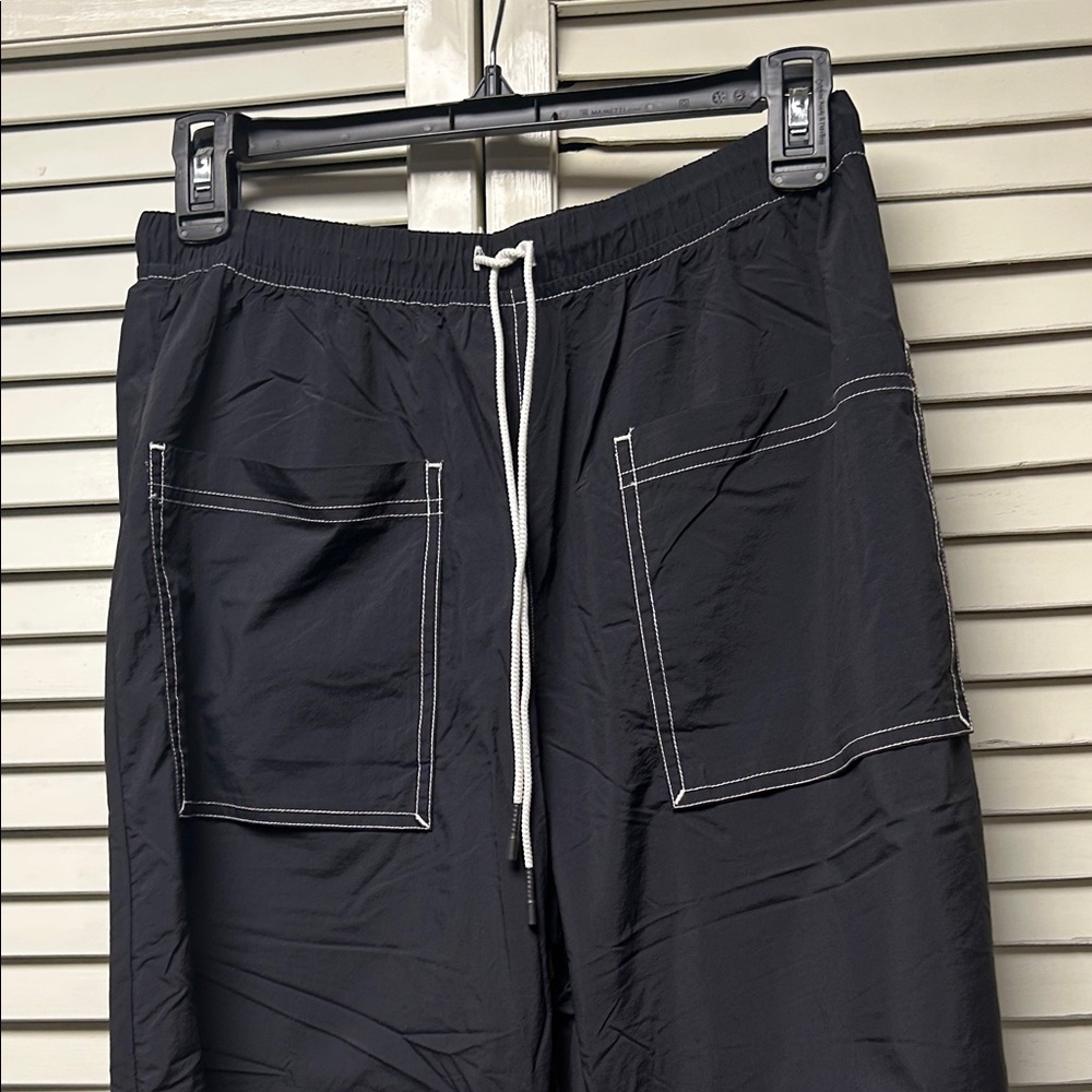 NWOT FP Movement by Free People Black Cargo Pants with Contrast Stitching - Picture 3 of 6